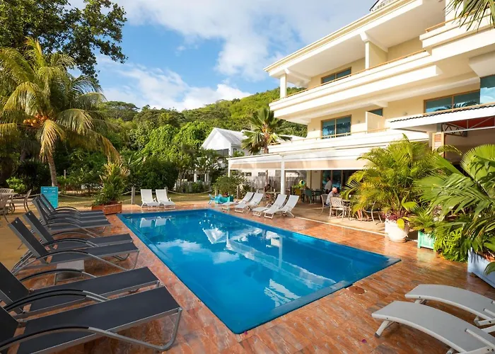 Crown Beach Hotel Seychelles