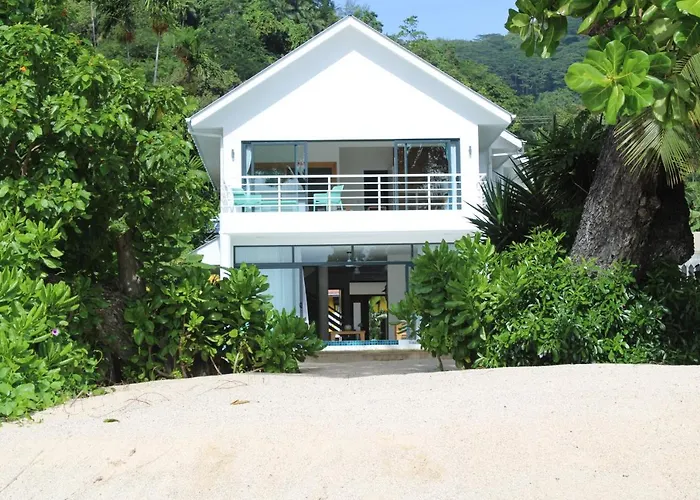Lyla Beach Villa