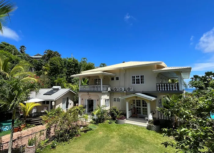 Royal Bay Villa And Apartment