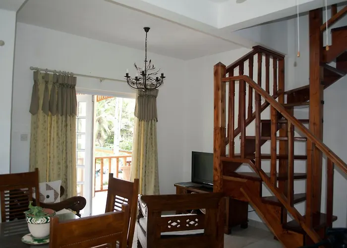 Captain'S Villa