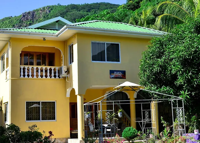 Josies Cottage