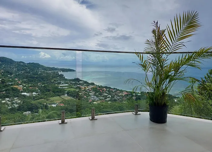 Palm & Reef View Apartment
