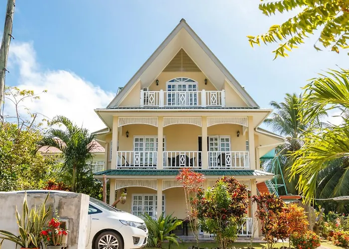 Captain'S Villa