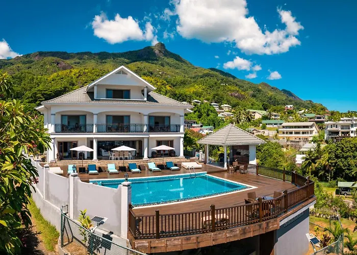 D'Offay Seaview Apartments