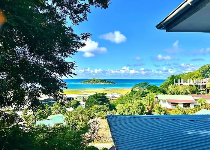 Villea Frangipani 2Br Ground Apt Near Airport