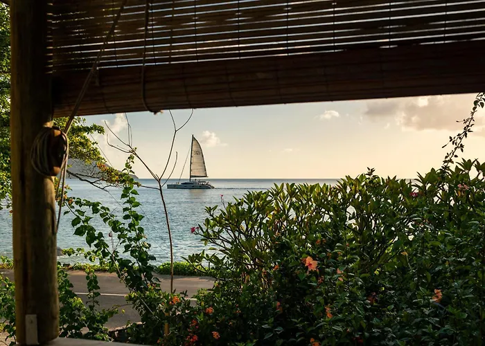 Beach House Beau Vallon