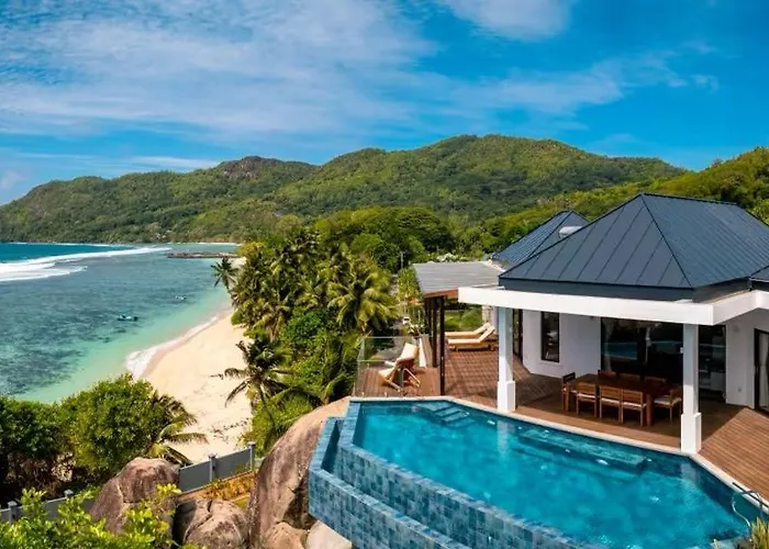 Lagati Luxury Villa