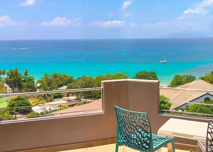Northwest Bay Seaview Apartment