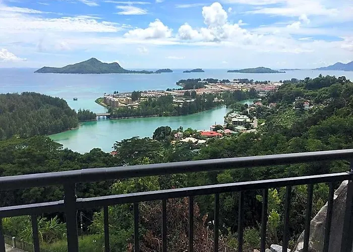 Creole Pearl Self Catering