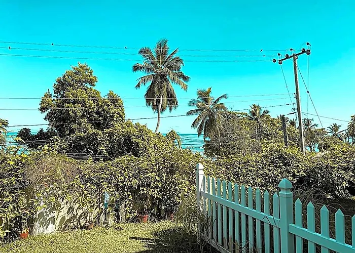 Anse Norwa Self Catering