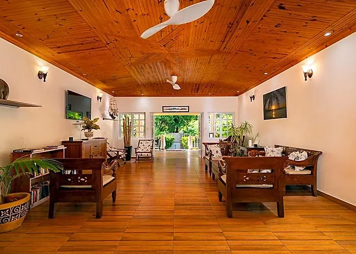 Captain'S Villa