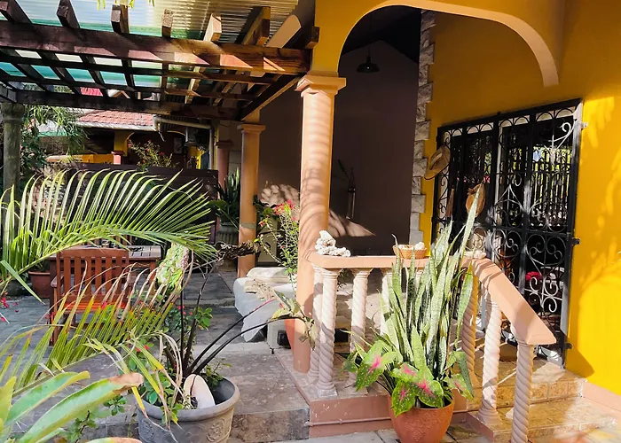 Effie'S Mountain View Villa