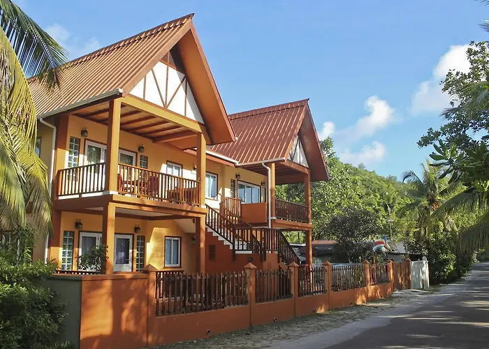 Green Blue Beach House