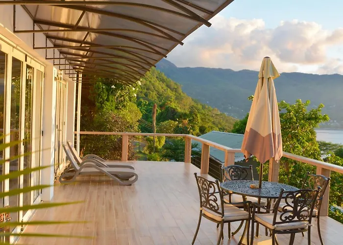 Sunset Bay Apartment